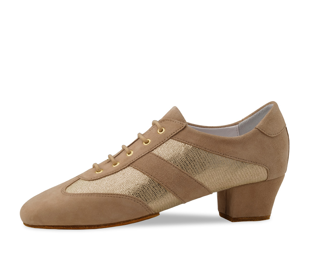 Sportlich eleganter Trainingstanzsneaker mit geteilter Sohle und 3,5 cm Absatz aus Leder von Anna Kern.